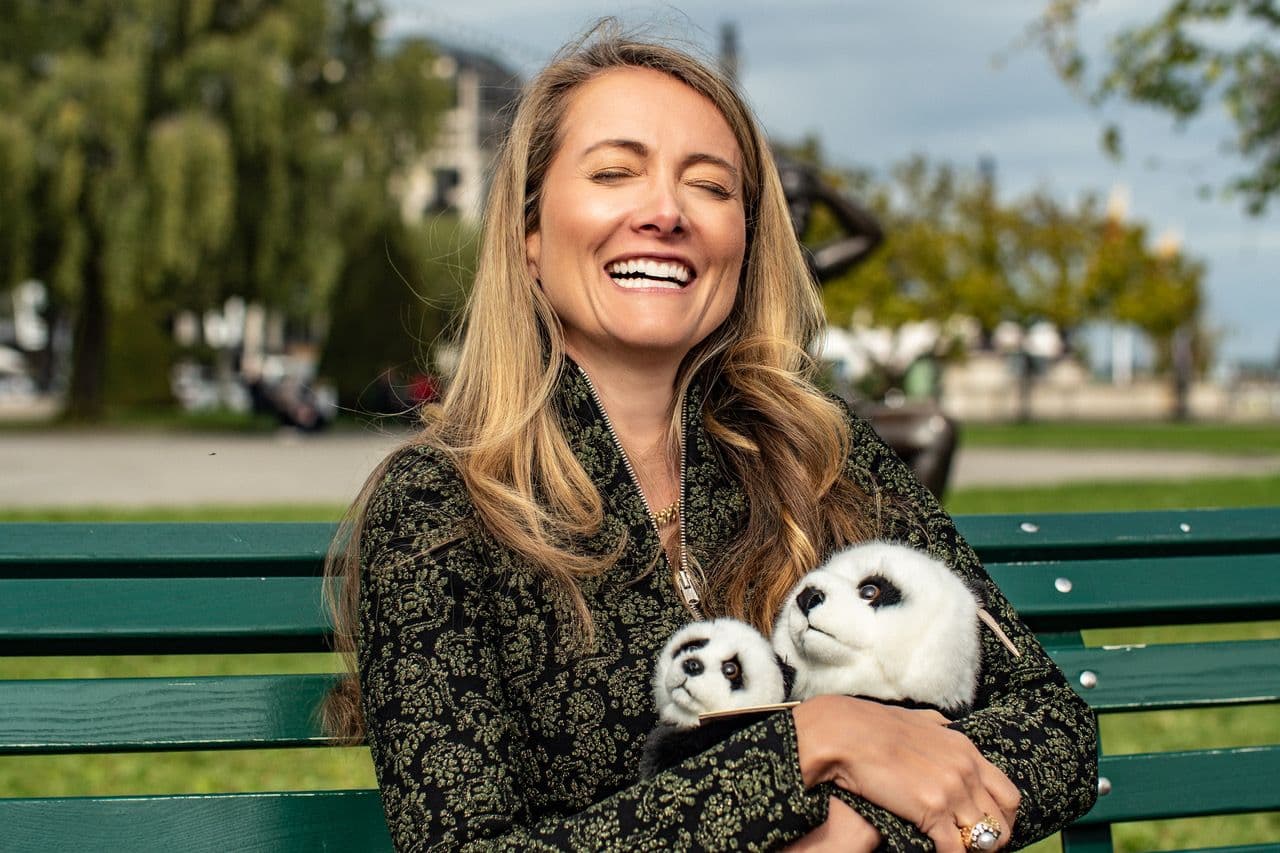 Miel performs at the WWF’s International Duke of Edinburgh Conservation Award