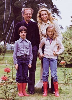 Miel de botton and family